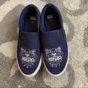 Kenzo slip ons with tiger motif- boys size 33